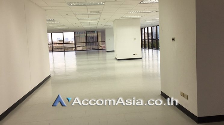 4  Office Space For Rent in Phaholyothin ,Bangkok MRT Phetchaburi at Thanapoom Tower AA18409